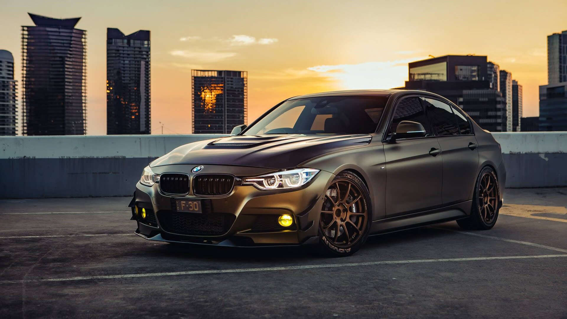 齿轮与烈焰，索伯的精密手术刀如何切开迈凯伦铁幕，维斯塔潘的野火又为何焚不尽冠军悬念