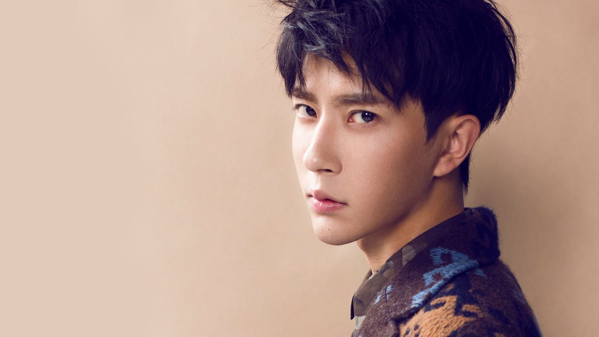 算力狂飙，红牛二队轻取威廉姆斯的背后，是周冠宇用代码编织的赛道胜利