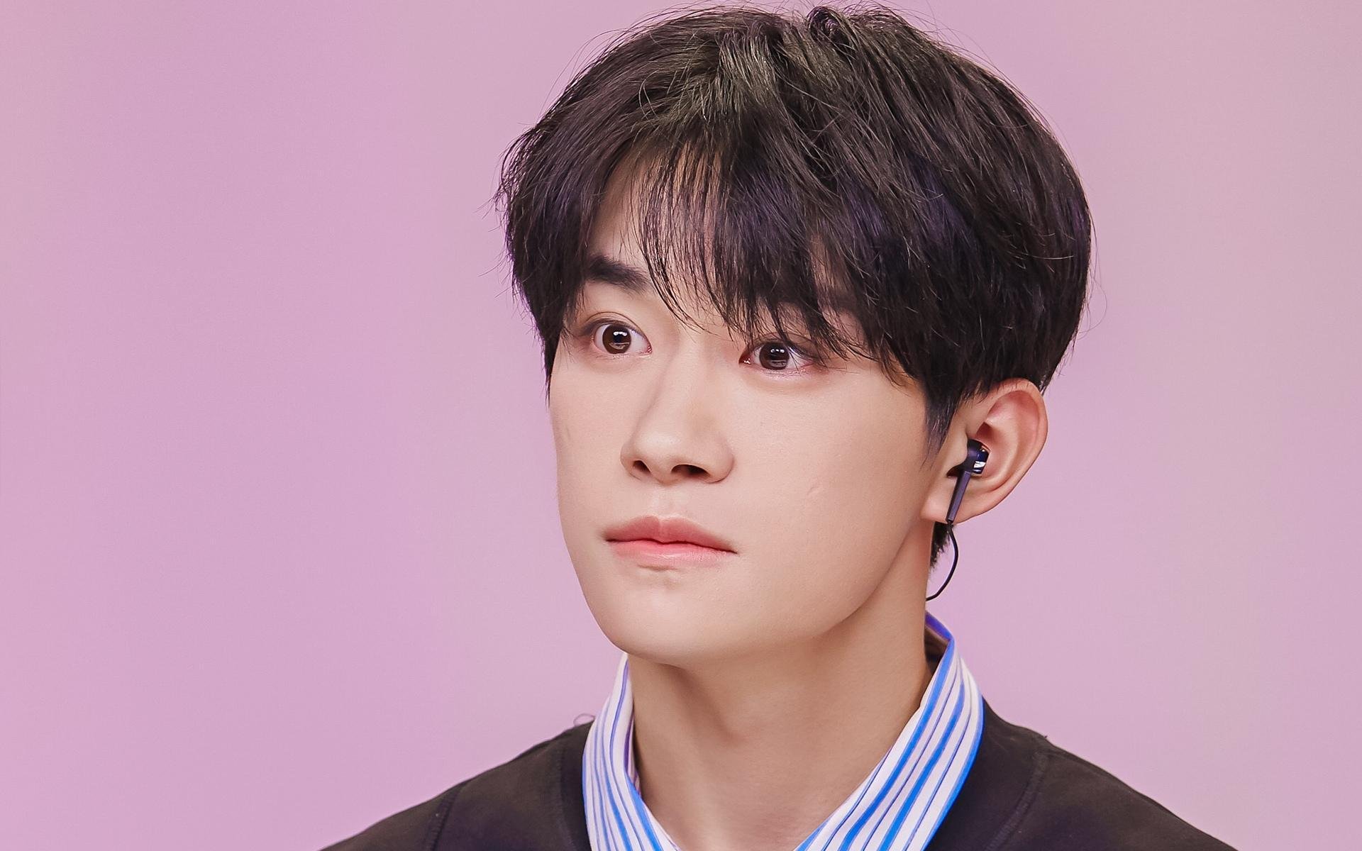 唯一性交响曲，F1街道赛的极限焦点与森林狼速胜活塞的闪电传奇