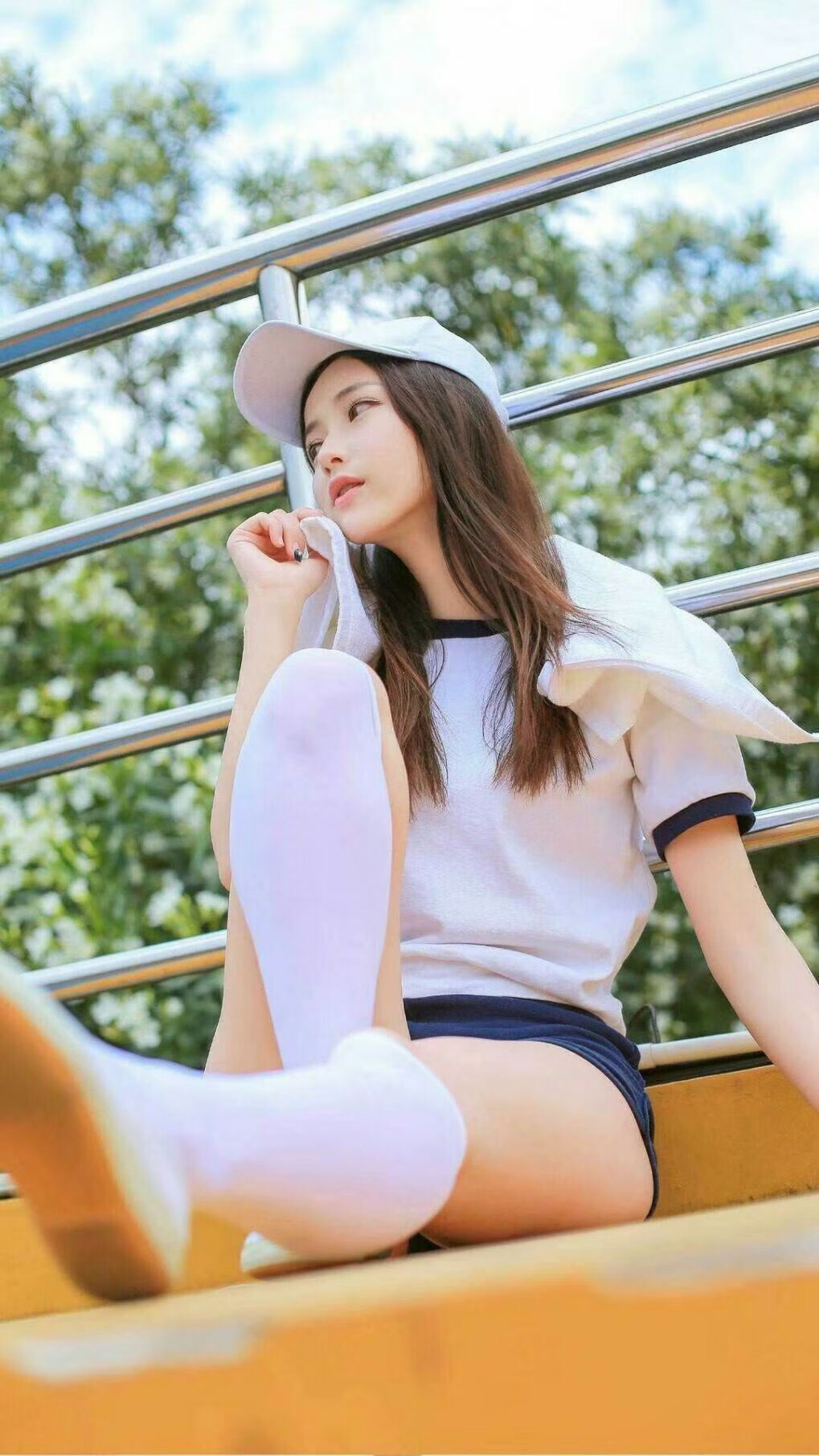 金色镰刀与黑色闪电,奥纳纳一扑,收割尼日利亚的未来