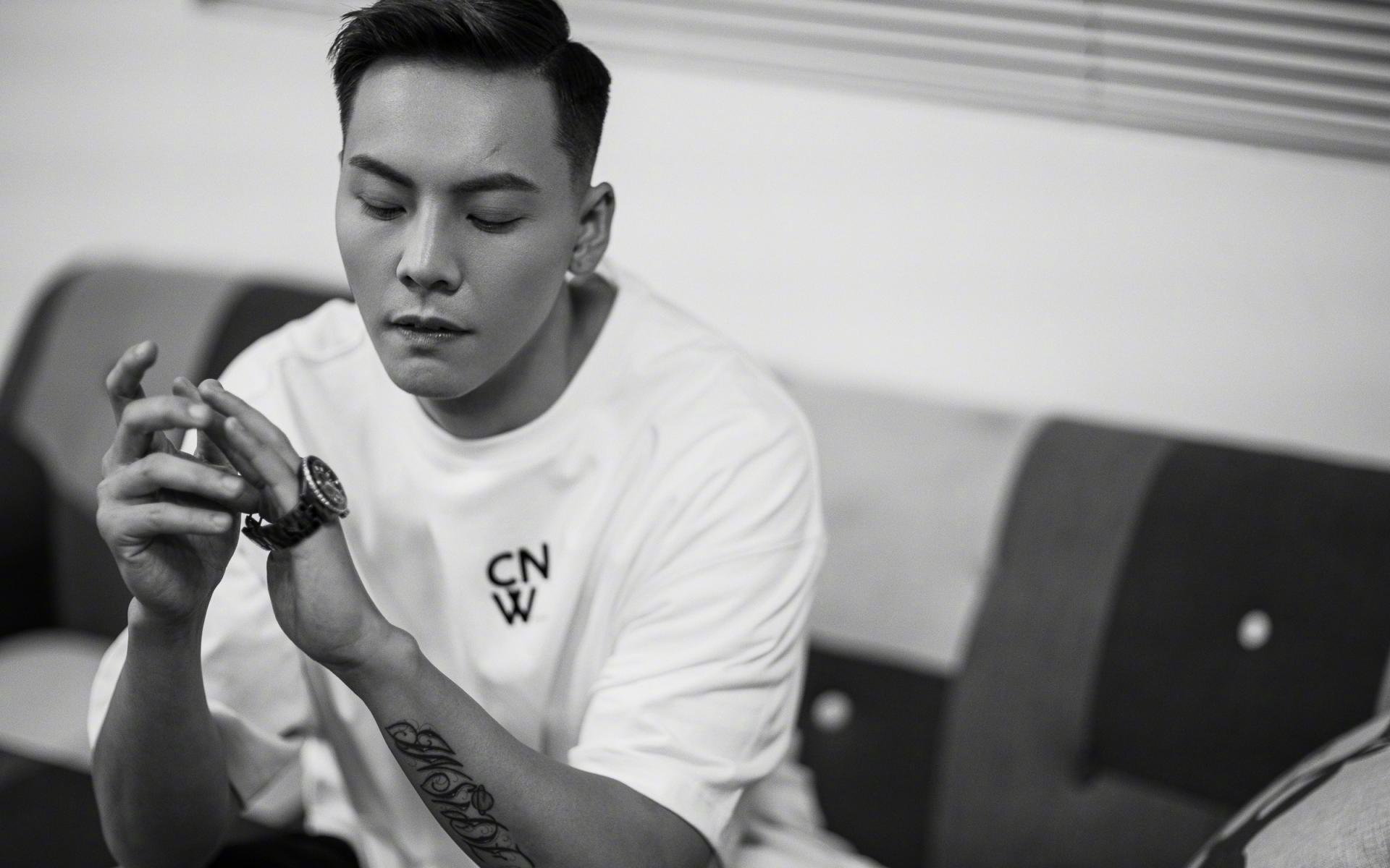 终极对决,F1年度争冠之夜,奥利维耶的逆袭传奇