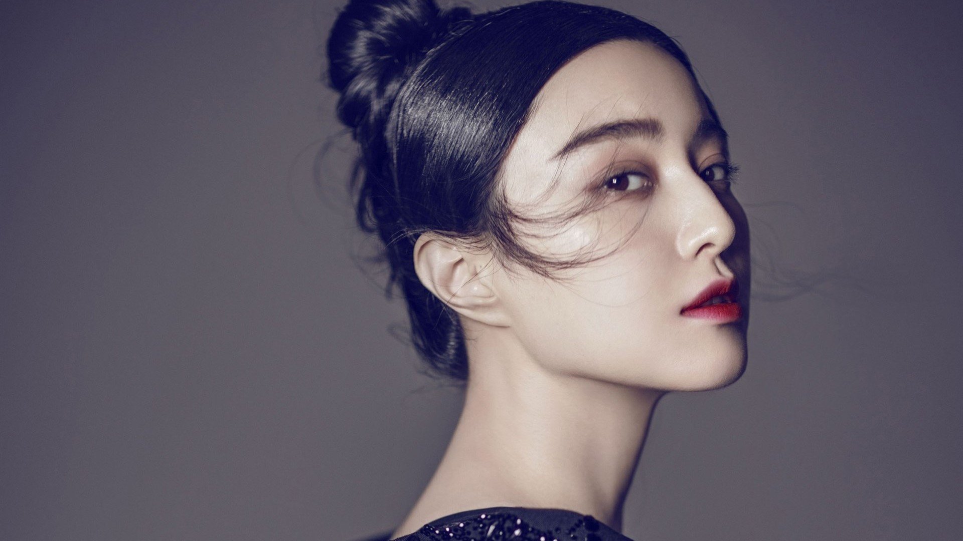 国王登基之夜,库里连斩12分弑鹿,诠释何谓真正的关键先生