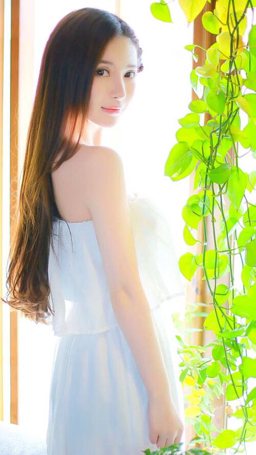 浴火重生，巴斯托尼在几内亚与巴拉圭的史诗对决中打破心魔