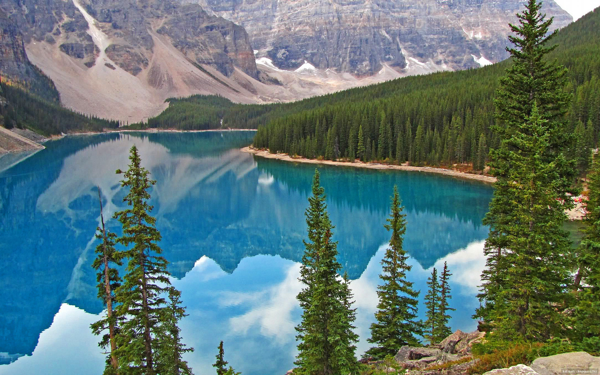 戈贝尔双面神觉醒,火箭狂胜背后,攻防转换如何重构现代篮球法则?