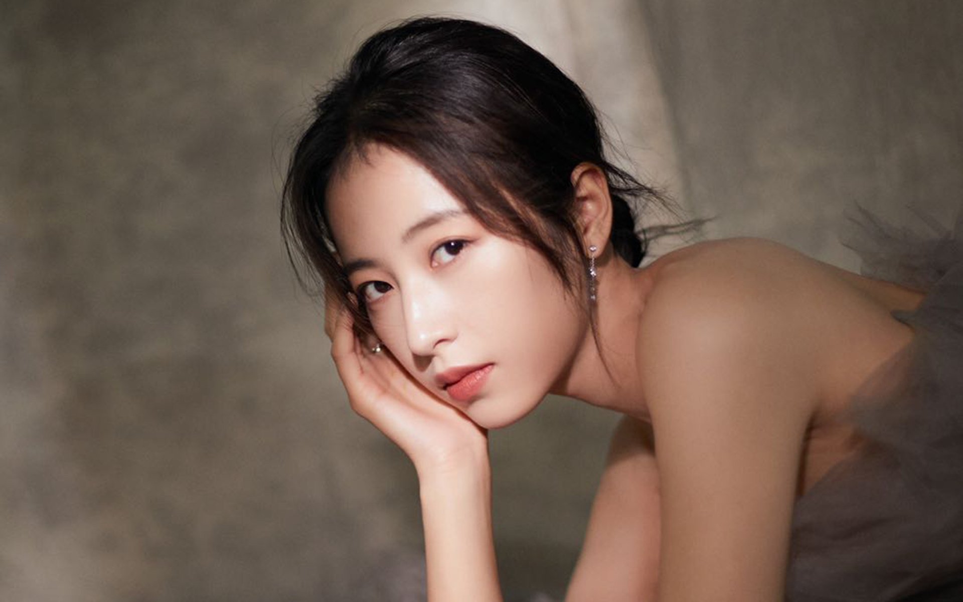 今夜,他的双脚就是巴林赛道,迪巴拉的超频演出让F1引擎黯然失色