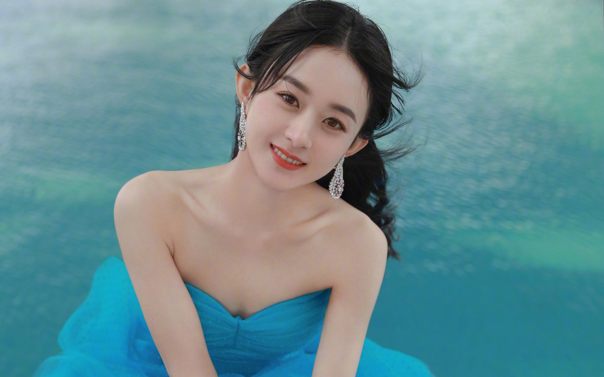 东契奇狂飙40+三双，独行侠以欧洲魔术掀翻76人，证明单核驱动仍能主宰赛场